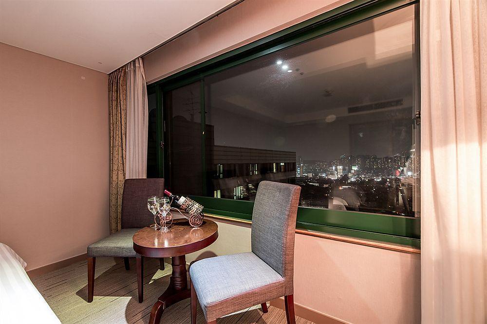 New Hilltop Hotel Сеул Екстер'єр фото