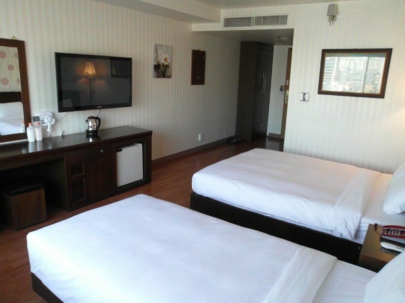 New Hilltop Hotel Сеул Екстер'єр фото