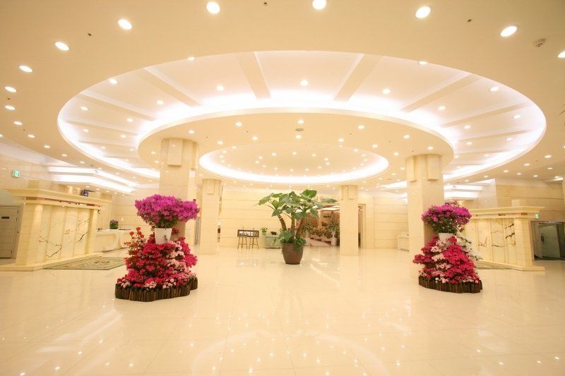 New Hilltop Hotel Сеул Екстер'єр фото