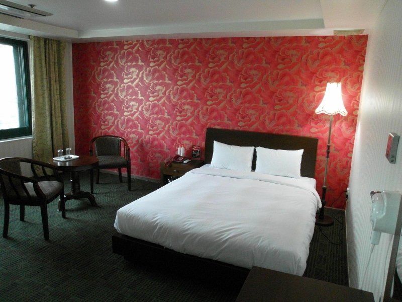 New Hilltop Hotel Сеул Екстер'єр фото